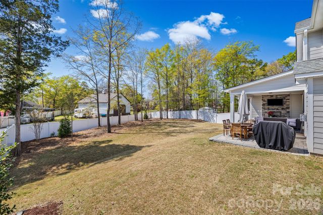 13810 Derby Farm Lane, Charlotte, NC 28278