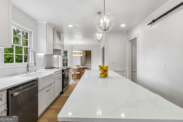5124 Vermack Road, Dunwoody, GA 30338