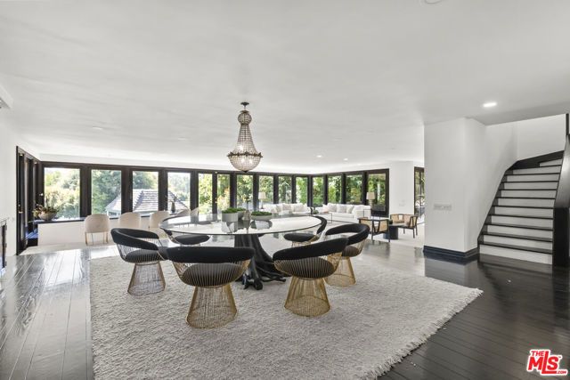 10981 Bellagio Road, Los Angeles, CA 90077