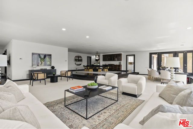 10981 Bellagio Road, Los Angeles, CA 90077