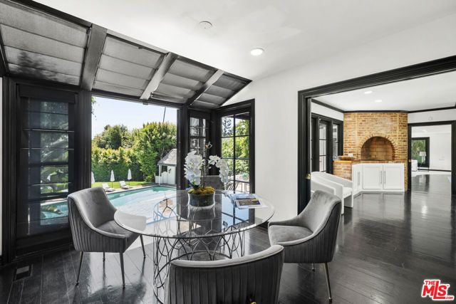 10981 Bellagio Road, Los Angeles, CA 90077