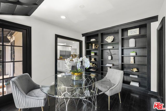 10981 Bellagio Road, Los Angeles, CA 90077