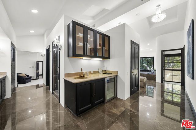 10981 Bellagio Road, Los Angeles, CA 90077
