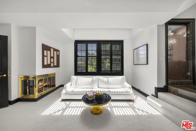 10981 Bellagio Road, Los Angeles, CA 90077