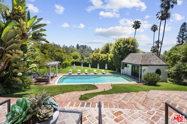 10981 Bellagio Road, Los Angeles, CA 90077