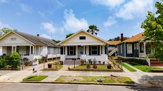 3407 Avenue Q, Galveston, TX 77550