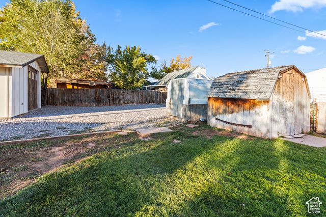 128 W 100 N, Richfield, UT 84701