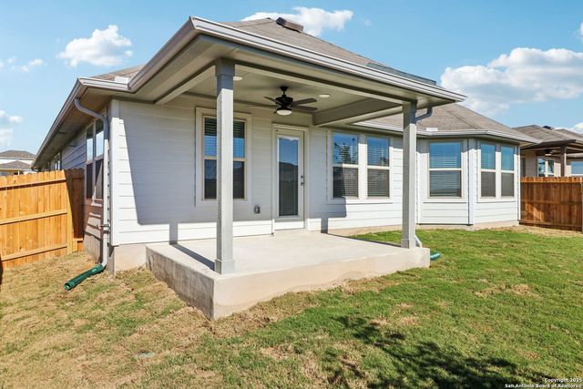 114 Dakota Ridge, Cibolo, TX 78108