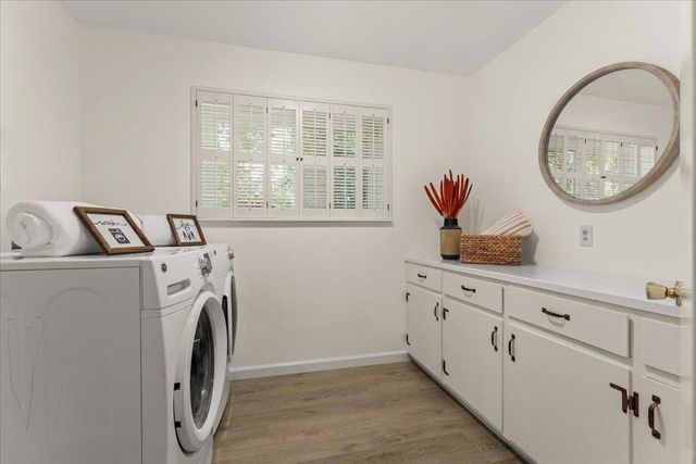 1207 Woodview Terrace, Los Altos, CA 94024