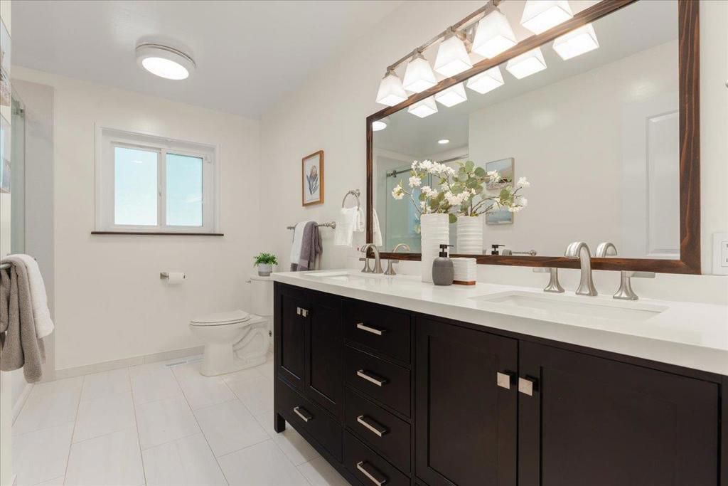 Image 24 of property listing at 1207 Woodview Terrace, Los Altos, CA 94024