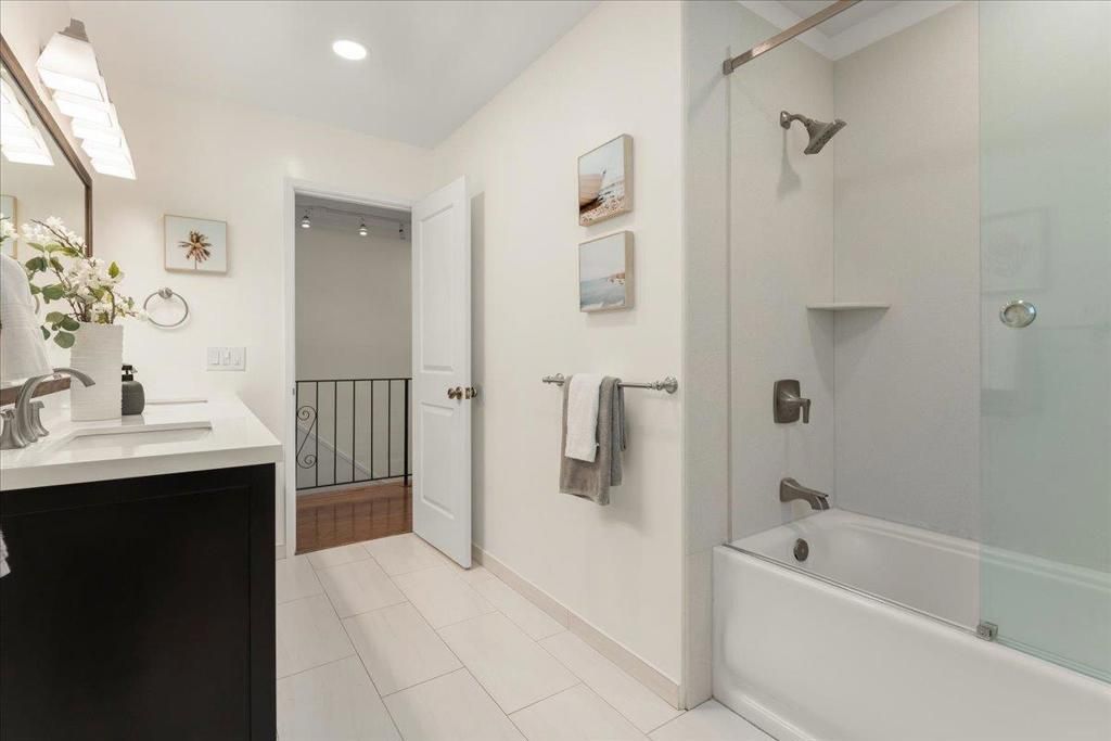 Image 25 of property listing at 1207 Woodview Terrace, Los Altos, CA 94024