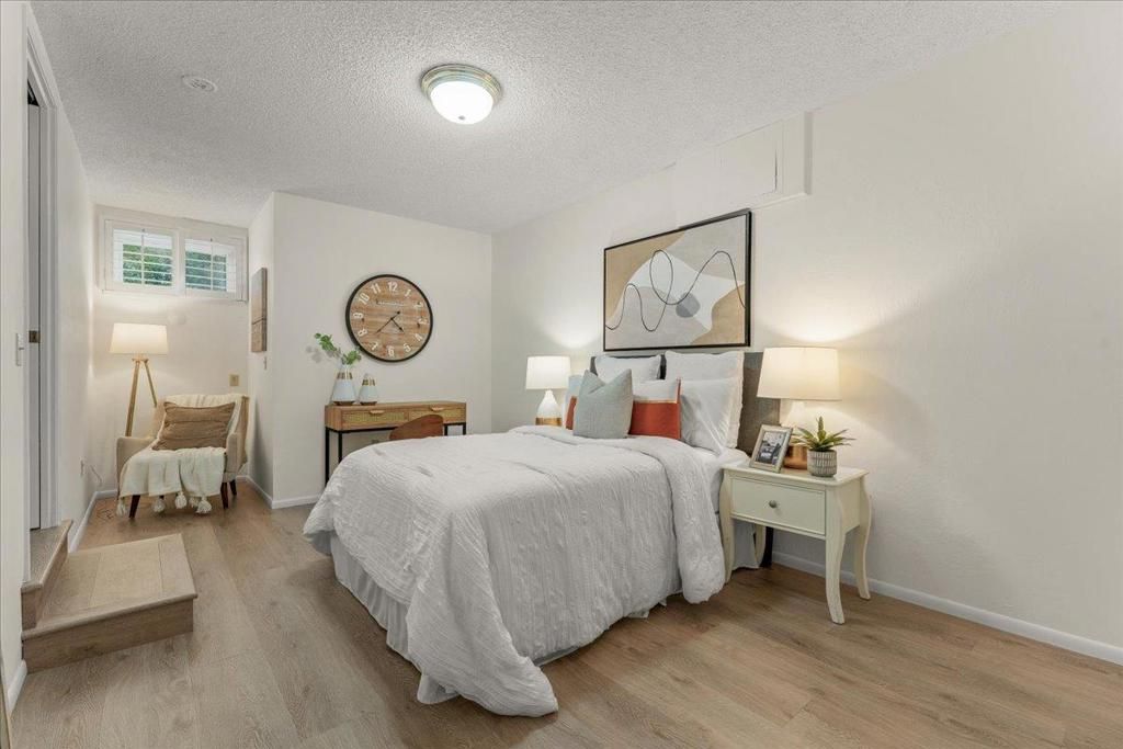 Image 26 of property listing at 1207 Woodview Terrace, Los Altos, CA 94024