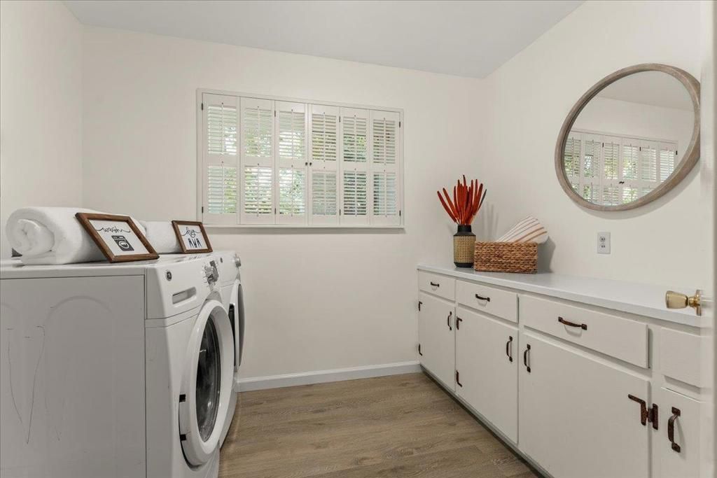 Image 27 of property listing at 1207 Woodview Terrace, Los Altos, CA 94024