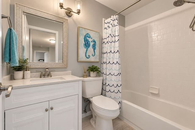 3724 Wilderness Way, Coral Springs, FL 33065