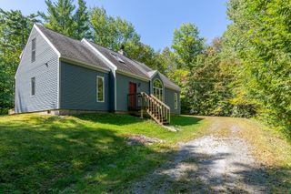 132 Pratt Bridge Road, Jamaica, VT 05343