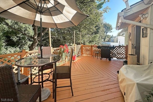 25 Kory Rd, Newton Town, NJ 07860