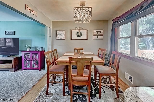 25 Kory Rd, Newton Town, NJ 07860