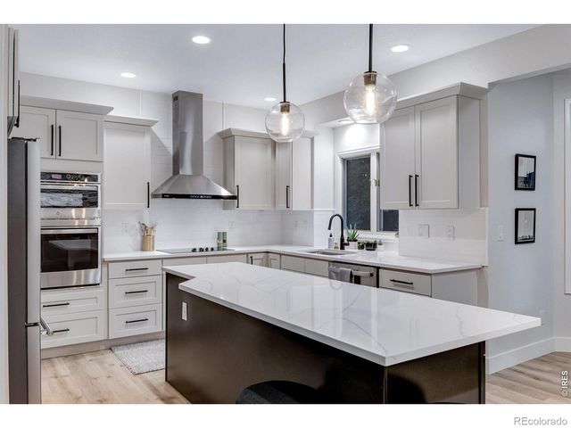 2513 Fox Run Court, Fort Collins, CO 80526