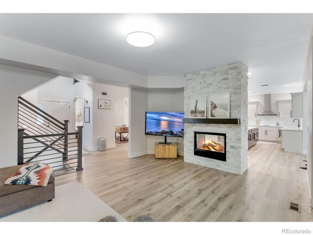 2513 Fox Run Court, Fort Collins, CO 80526