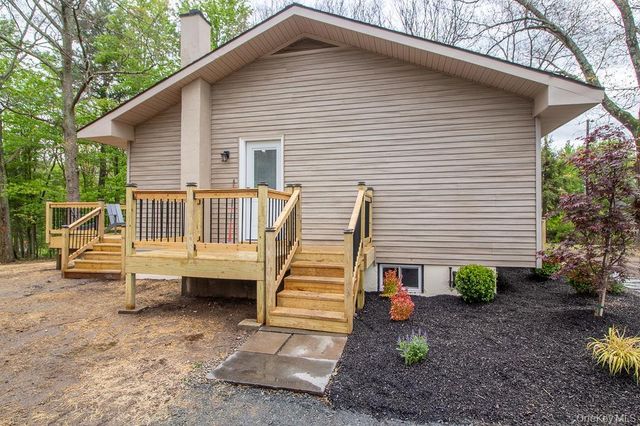 31 Marion Avenue, Napanoch, NY 12458