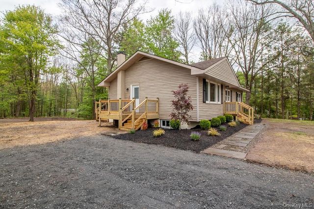 31 Marion Avenue, Napanoch, NY 12458