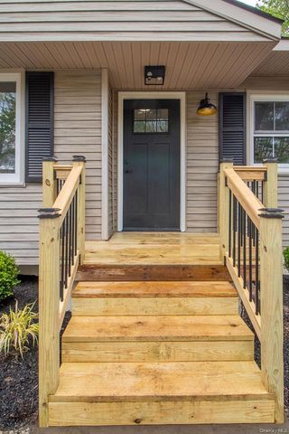 31 Marion Avenue, Napanoch, NY 12458