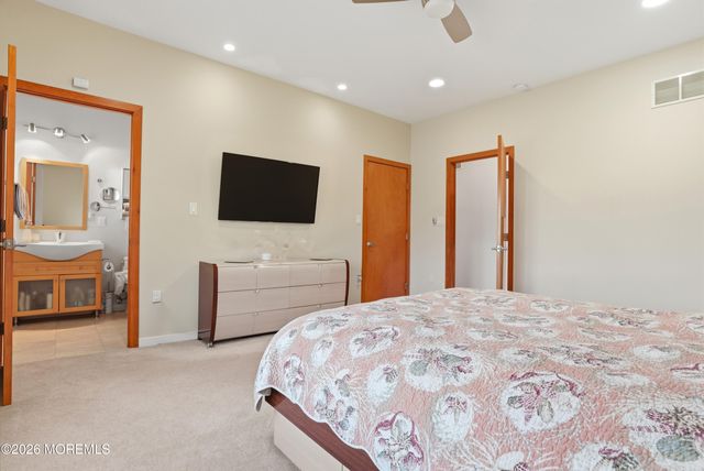 5 Holdman Place, Millstone, NJ 08535
