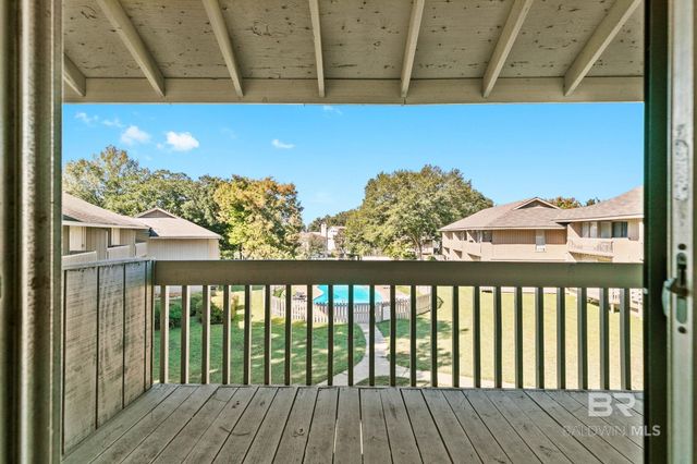 2061 N Seacliff Drive 2061, Daphne, AL 36526