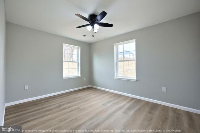 7282 WOODBINE RD, Airville, PA 17302