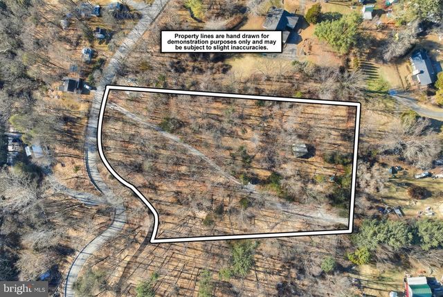 7282 WOODBINE RD, Airville, PA 17302