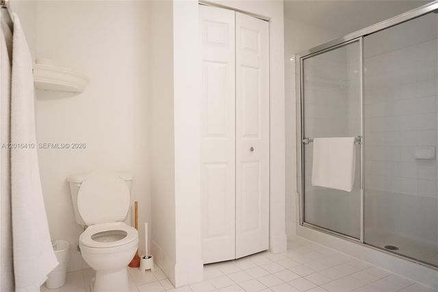 17100 N Bay Rd 1510, Sunny Isles Beach, FL 33160