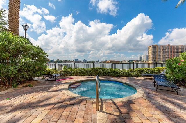 17100 N Bay Rd 1510, Sunny Isles Beach, FL 33160