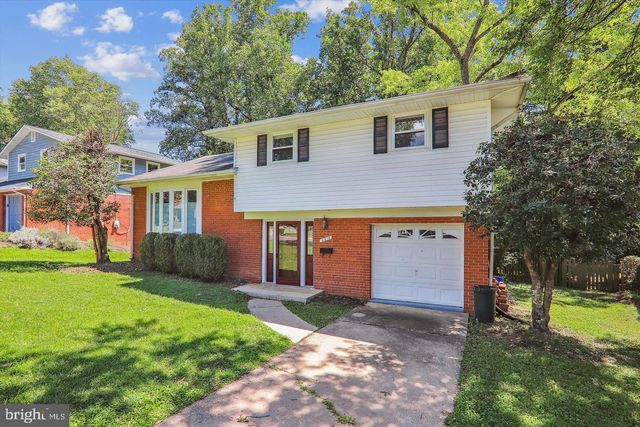 6518 WILMETT RD, Bethesda, MD 20817