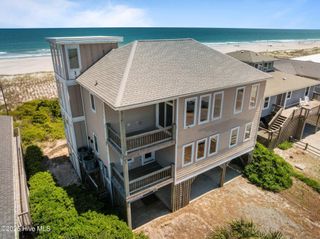 905 N Anderson Boulevard, Topsail Beach, NC 28445
