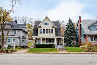 1026 N Michigan Street, South Bend, IN 46617