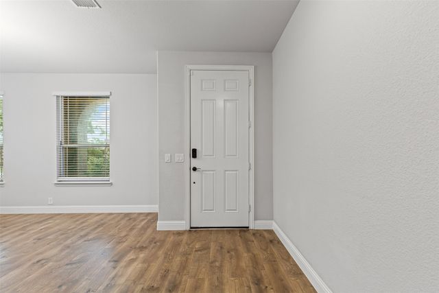 1013 Stockton Drive, Godley, TX 76044