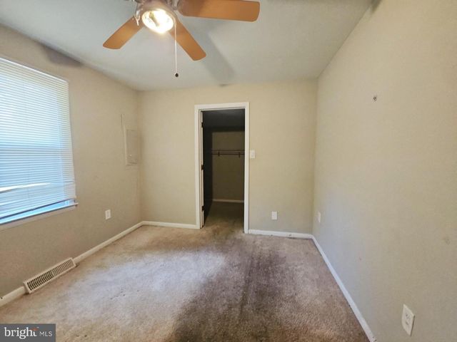 56 HARDING AVE, Pennsville, NJ 08070