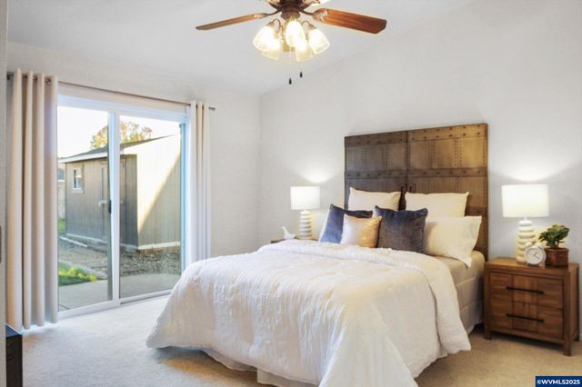 6309 Elena St NE, Albany, OR 97321