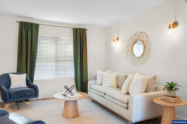 6309 Elena St NE, Albany, OR 97321