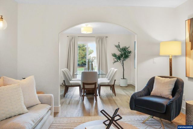 6309 Elena St NE, Albany, OR 97321