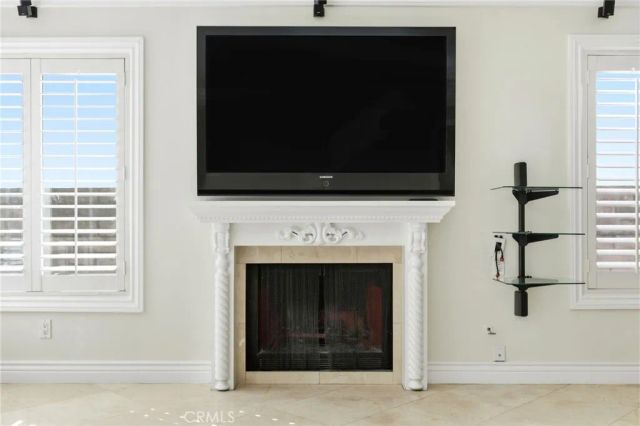 6740 Corie Lane, West Hills, CA 91307