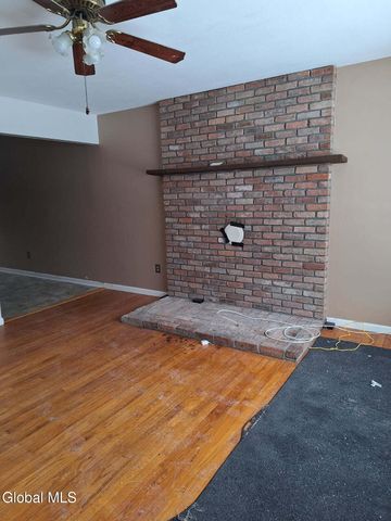 1026 Madison Avenue, Troy, NY 12180