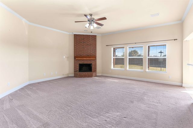 2605 Pin Oak Lane, St Paul, TX 75098