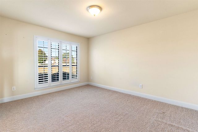 2605 Pin Oak Lane, St Paul, TX 75098