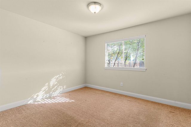 2605 Pin Oak Lane, St Paul, TX 75098