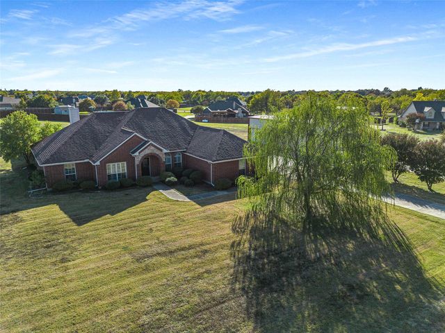 2605 Pin Oak Lane, St Paul, TX 75098