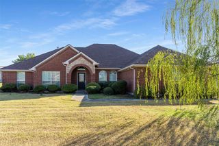 2605 Pin Oak Lane, St Paul, TX 75098