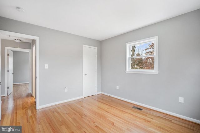 9402 BLACKSTONE RD, Manassas, VA 20110