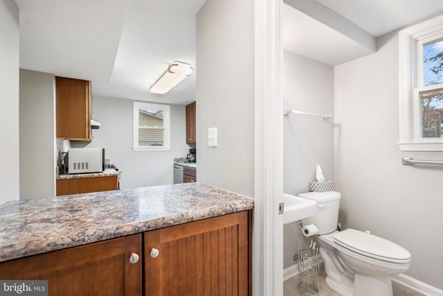 9402 BLACKSTONE RD, Manassas, VA 20110