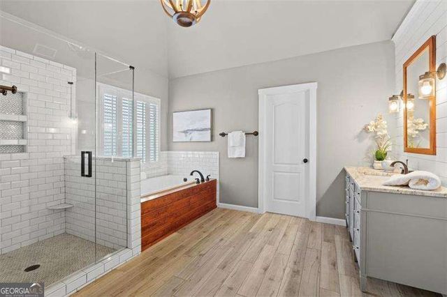 5250 Vinings Springs Court SE, Mableton, GA 30126